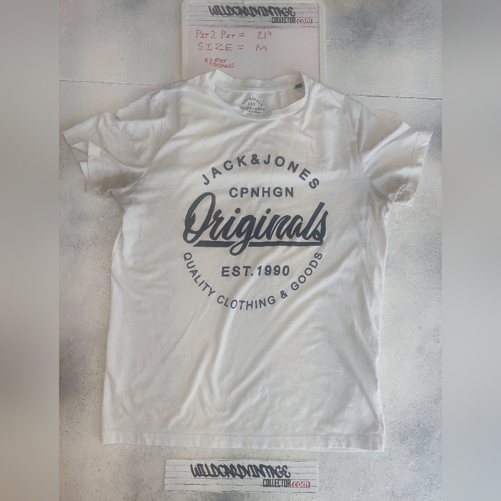 Jack & Jones White shirt size medium pit to pit 21"